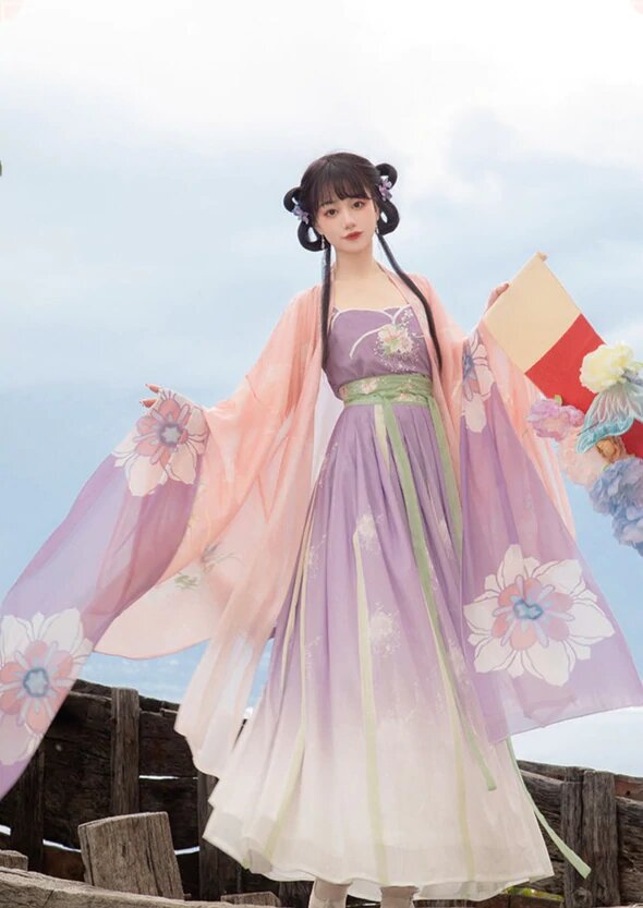 Ethereal Elegance:The Journey of Xiyue Original Hanfu Shop in Five Years Ethereal Elegance:The Journey of Xiyue Original Hanfu Shop in Five Years