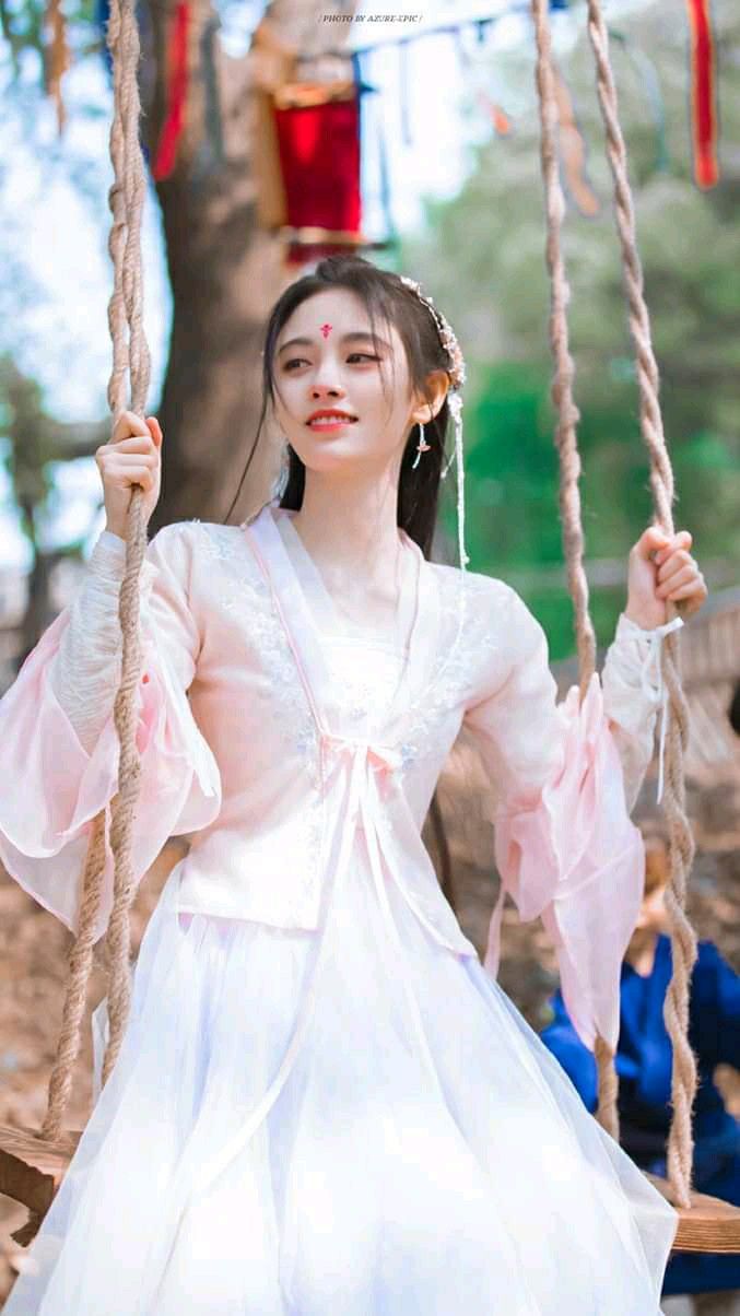Reimagining the Cheongsam Blouse for Summer:Comfort and Style Reimagining the Cheongsam Blouse for Summer:Comfort and Style