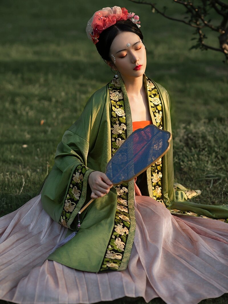 MòlíCats Original Hanfu:Unveiling the Essence of Traditional Chinese Fashion MòlíCats Original Hanfu:Unveiling the Essence of Traditional Chinese Fashion