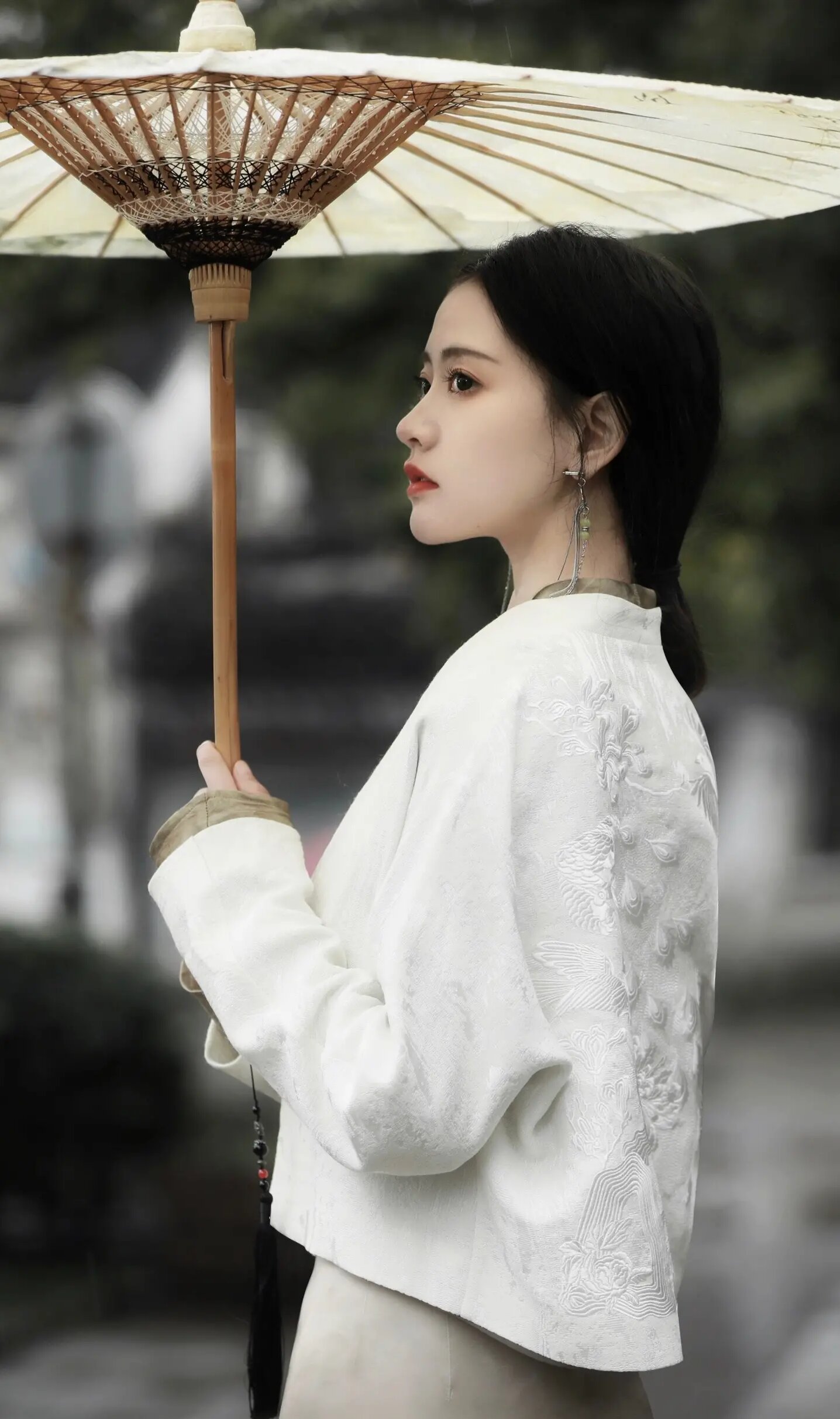 Petite Short-sleeved Cheongsam:A Fashion Statement for the Modern Lady Petite Short-sleeved Cheongsam:A Fashion Statement for the Modern Lady