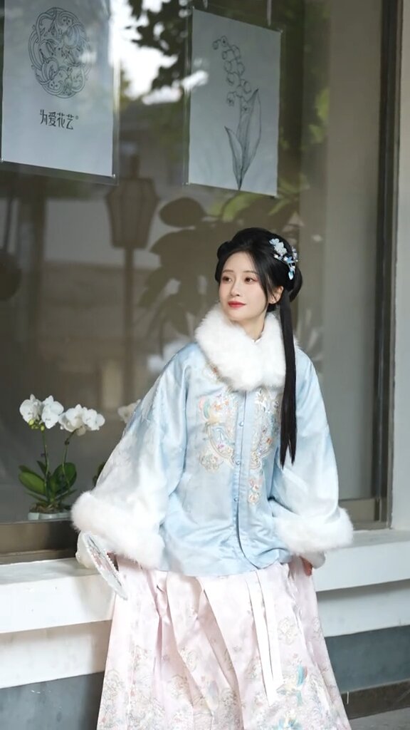 Summer Breeze:Hanfu Undergarments for a Comfortable and Stylish Look Summer Breeze:Hanfu Undergarments for a Comfortable and Stylish Look
