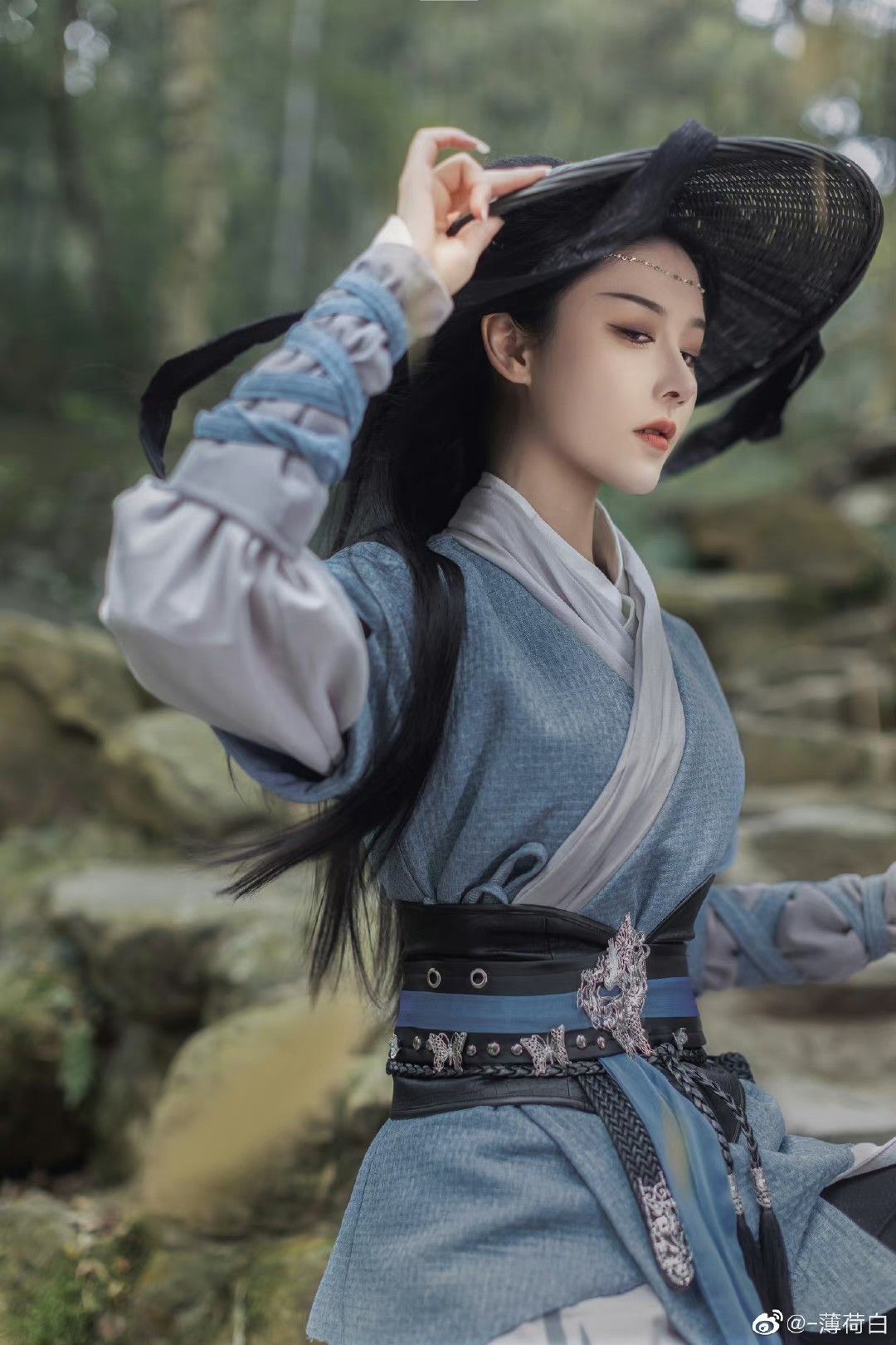 The Rise of Hanfu Net Fabric:Exploring the Beauty of Traditional Chinese Attire The Rise of Hanfu Net Fabric:Exploring the Beauty of Traditional Chinese Attire