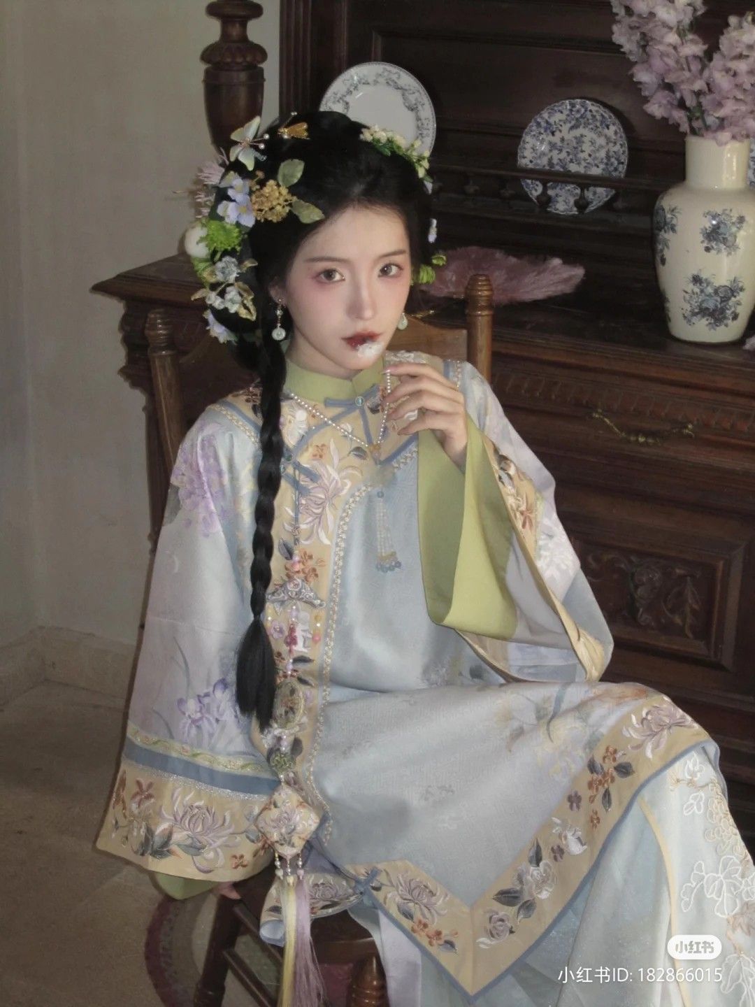 Plus Size Long Qipao for Fashion Shows:Embracing Traditional Elegance Plus Size Long Qipao for Fashion Shows:Embracing Traditional Elegance