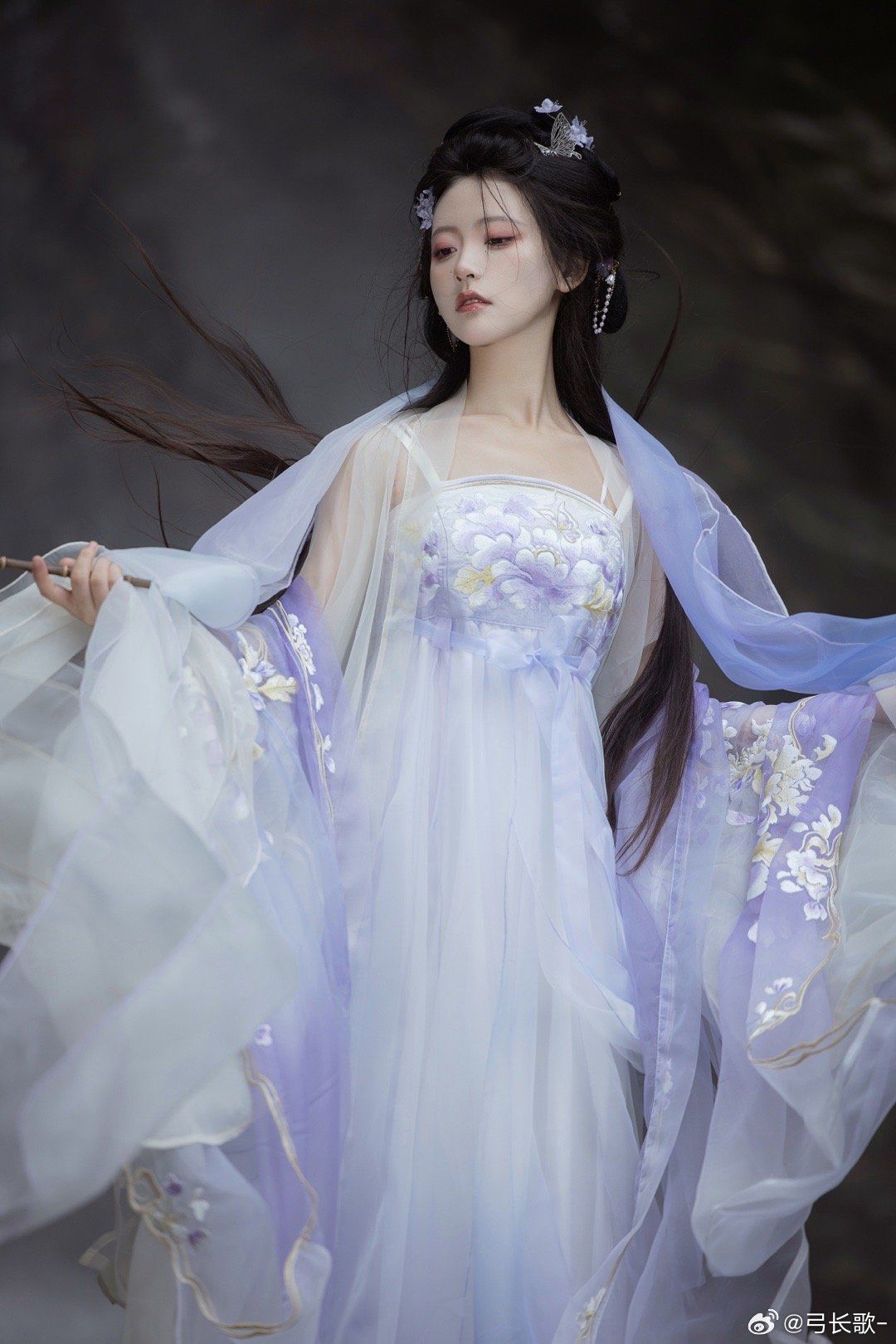 Vintage Charm:The Allure of Traditional Chinese Cheongsam-Inspired Dress in Modern Times Vintage Charm:The Allure of Traditional Chinese Cheongsam-Inspired Dress in Modern Times