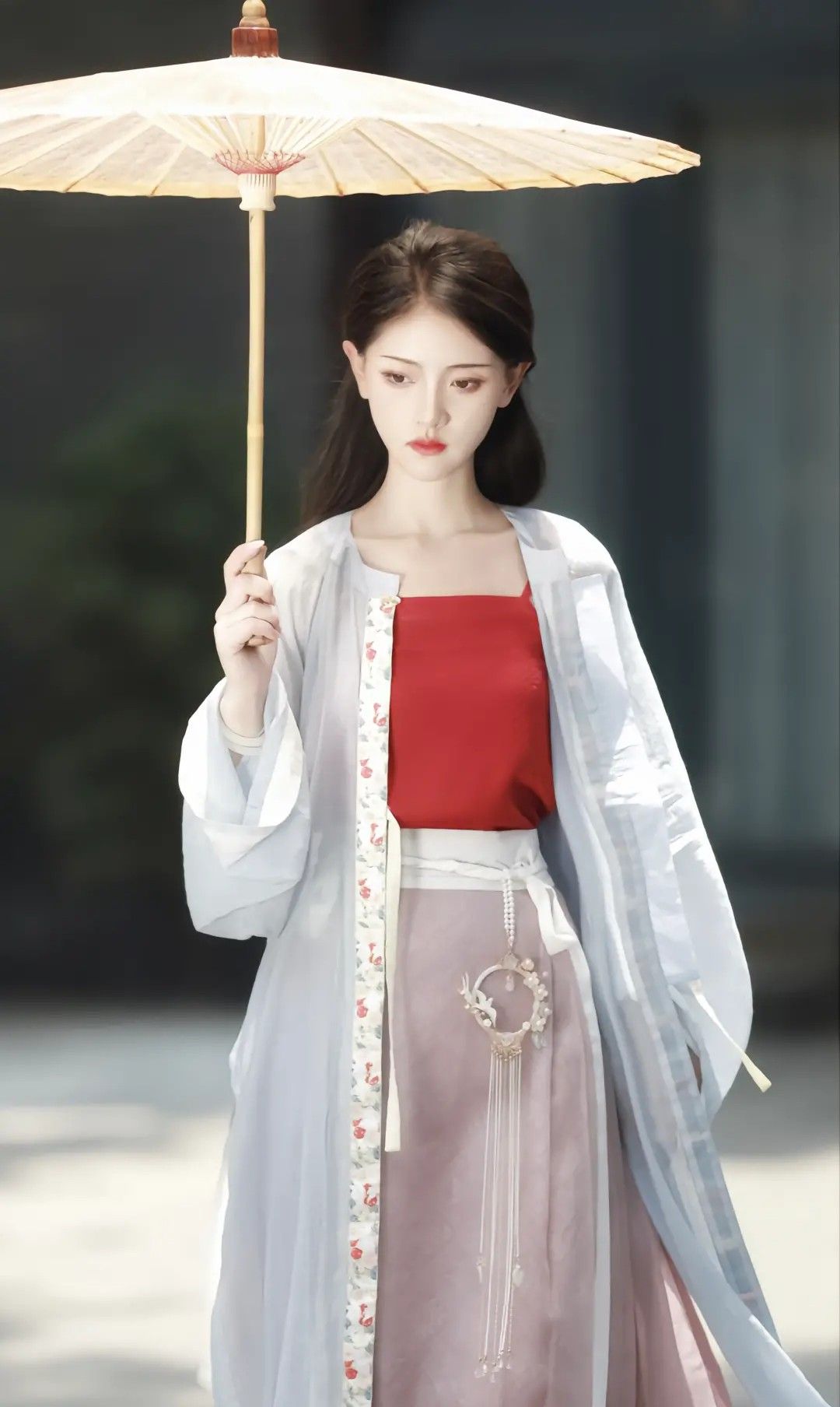 Elevating the Elegance of Hanfu Fashion:A Guide to Red Height-Increasing Shoes Elevating the Elegance of Hanfu Fashion:A Guide to Red Height-Increasing Shoes