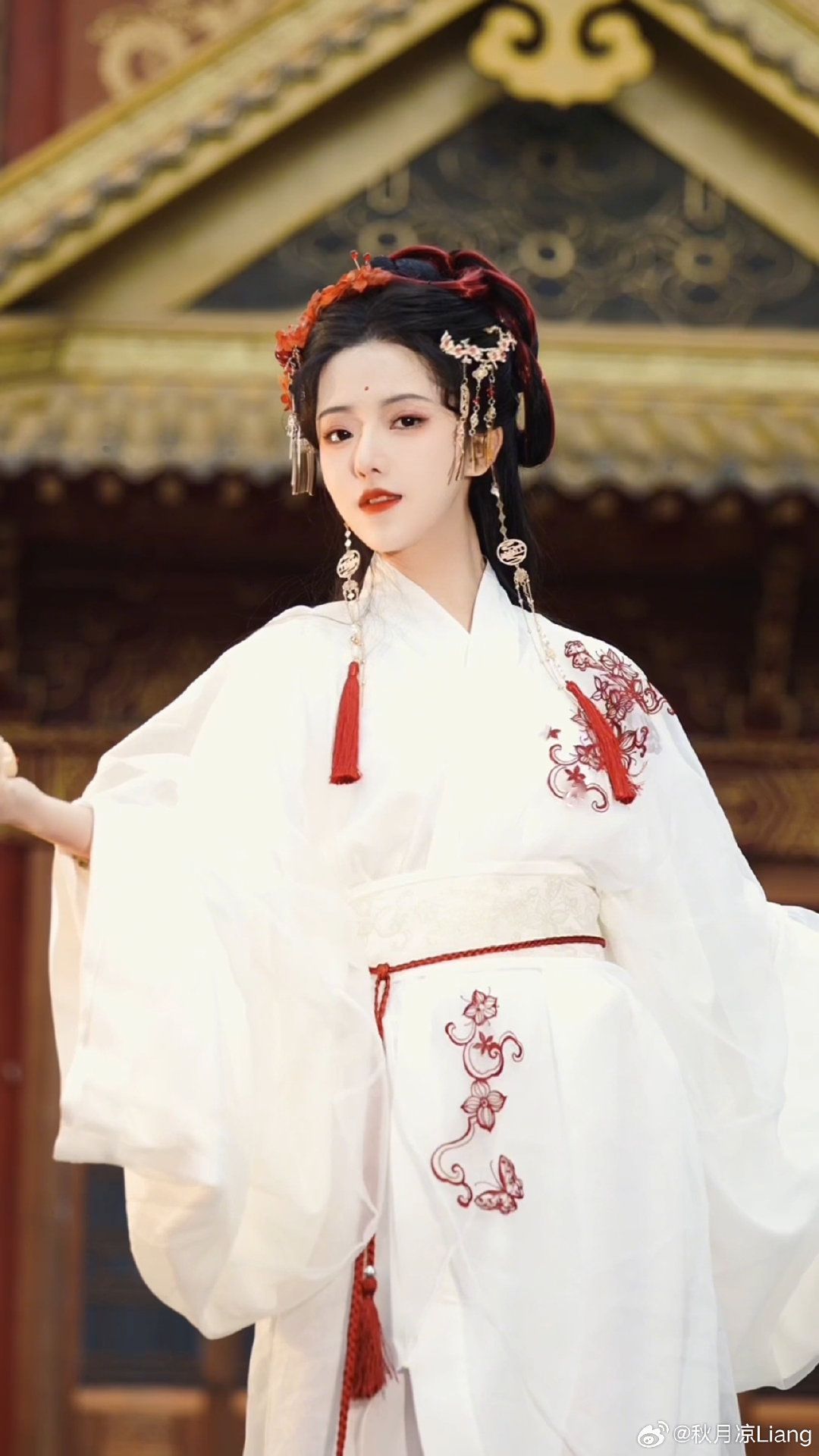 New Years Eve Gowns:Embracing the Elegance of Winter Girls Cheongsam New Years Eve Gowns:Embracing the Elegance of Winter Girls Cheongsam