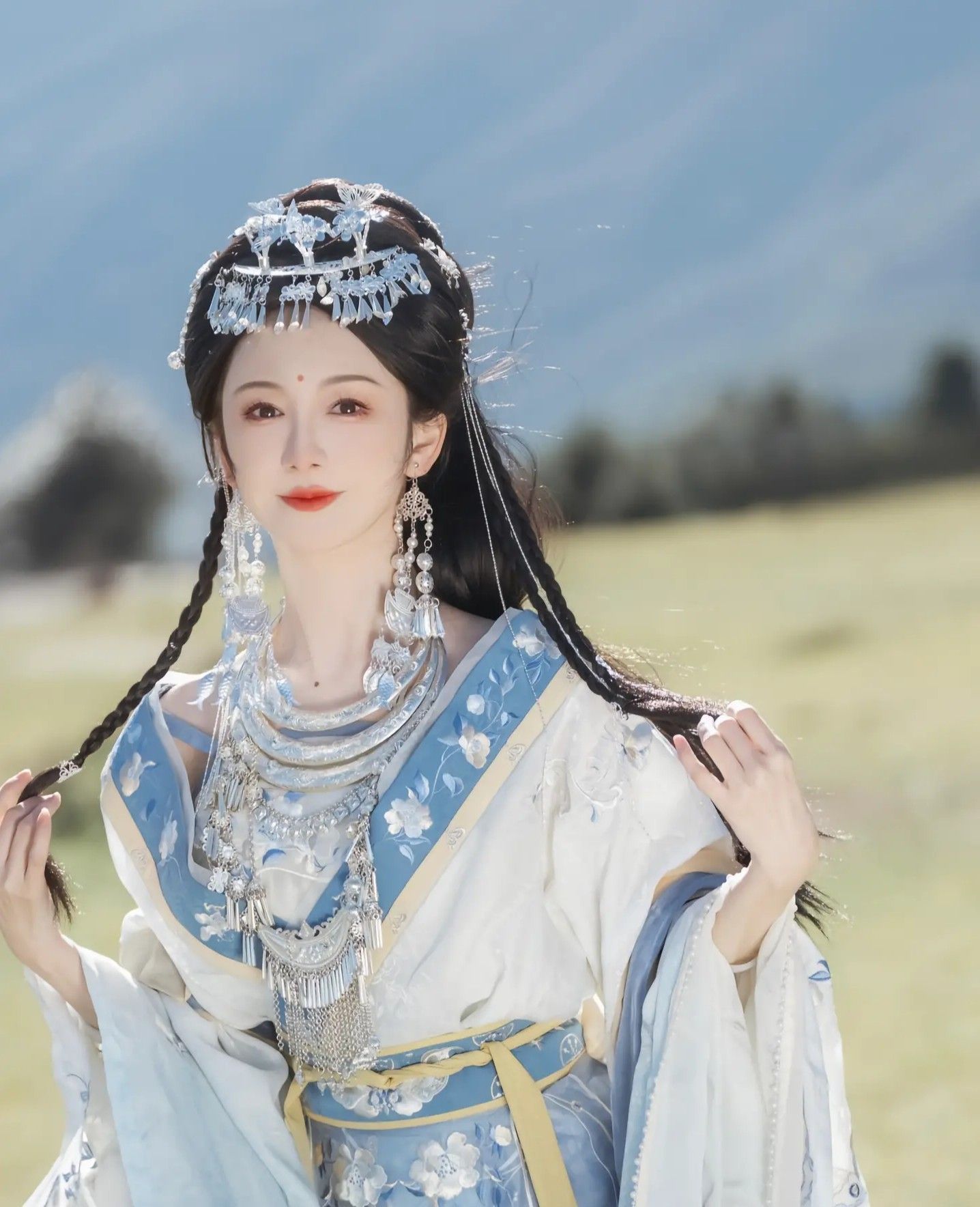 Elite Hangzhou Womens Qipao Fashion:Embracing Traditional Elegance in Modern High-End Style Elite Hangzhou Womens Qipao Fashion:Embracing Traditional Elegance in Modern High-End Style