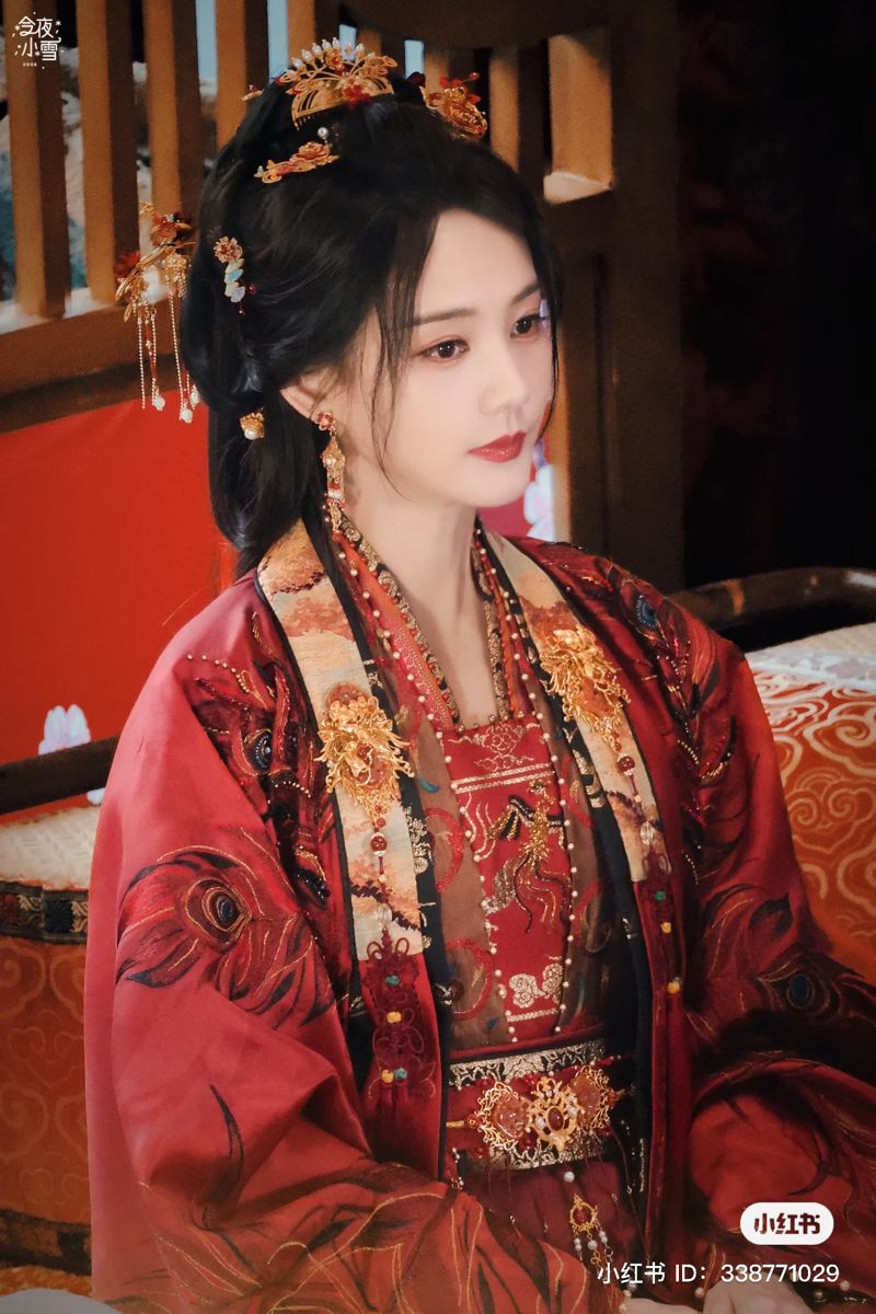 The Rise of the Modern Chinese Brides Ma mian Qun:A Blend of Tradition and Fashion The Rise of the Modern Chinese Brides Ma mian Qun:A Blend of Tradition and Fashion