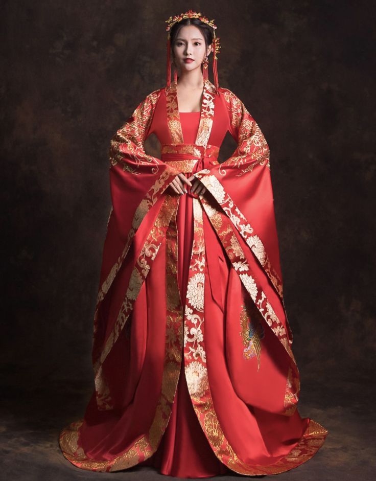 Elegant Beauty of Traditional Chinese Hanfu for Women Elegant Beauty of Traditional Chinese Hanfu for Women