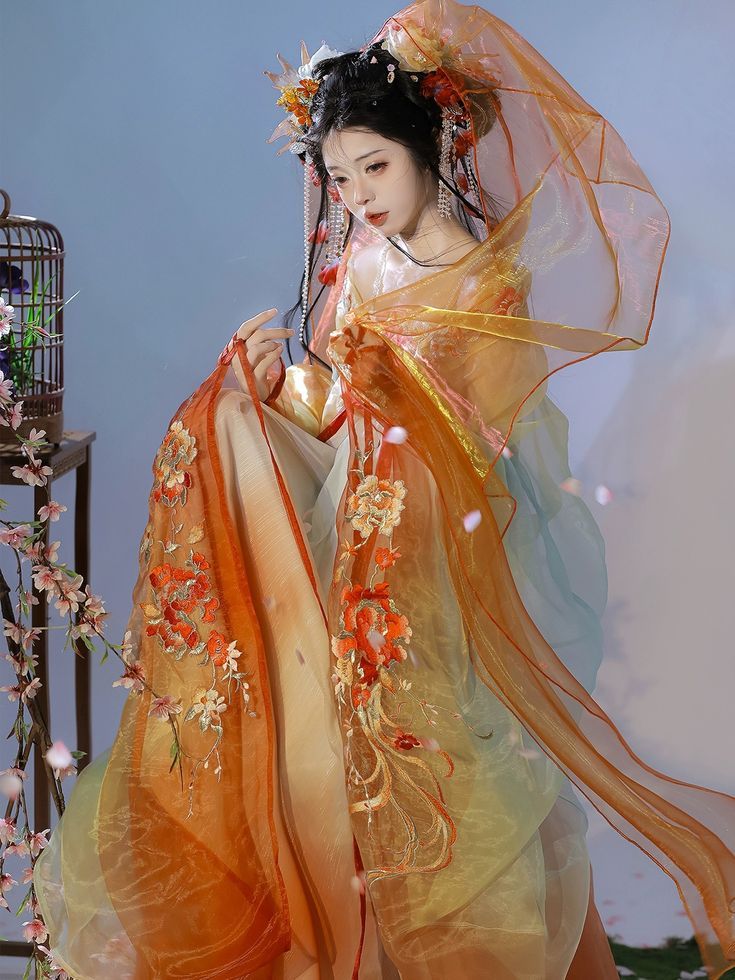 Young and Chic:Chinese-Style Tang Costumes for Women in Autumn-Winter Fashion Young and Chic:Chinese-Style Tang Costumes for Women in Autumn-Winter Fashion