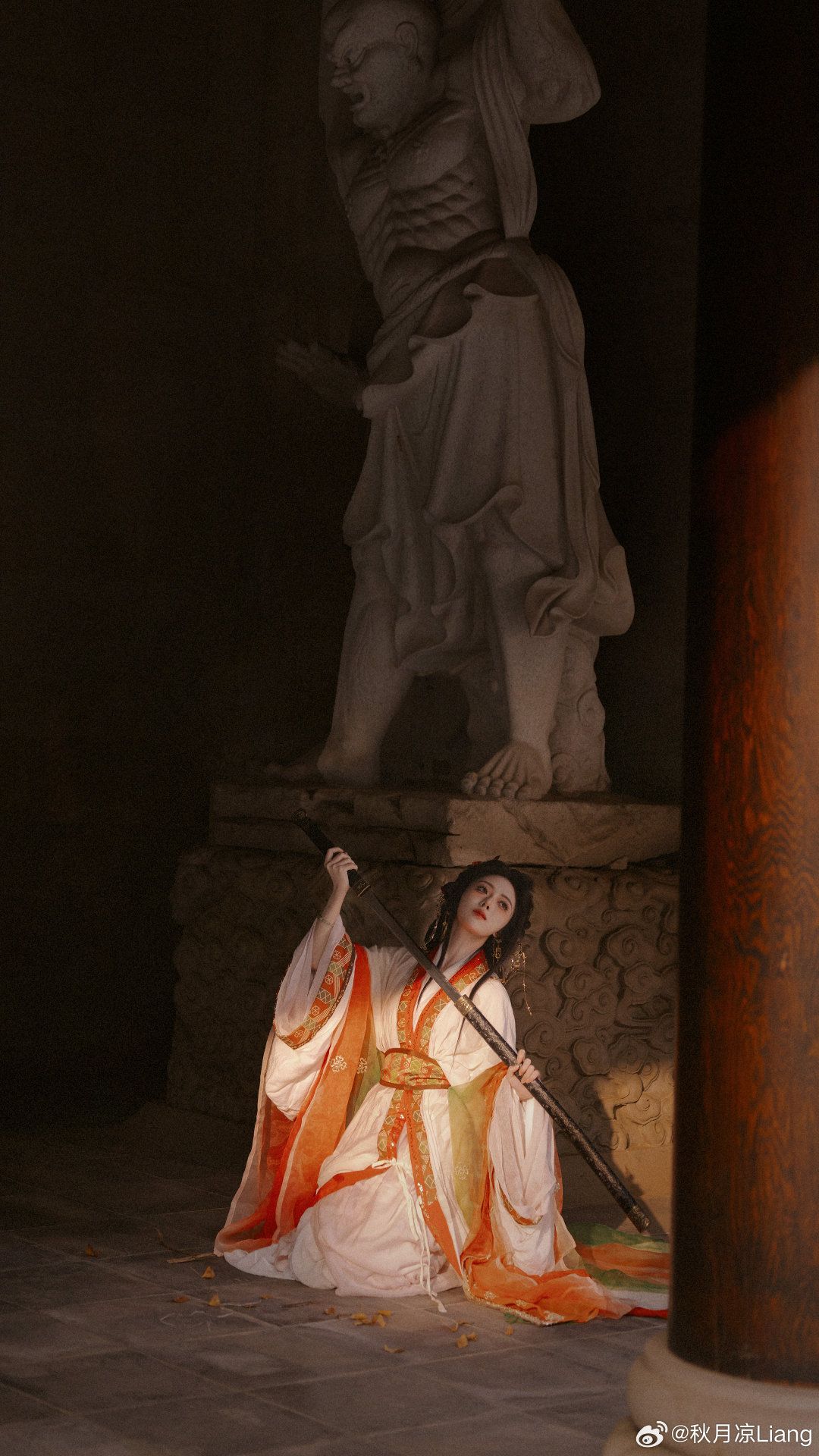 Elegance in Summer:The 15-Year-Old Girls Guide to Hanfu Fashion Elegance in Summer:The 15-Year-Old Girls Guide to Hanfu Fashion