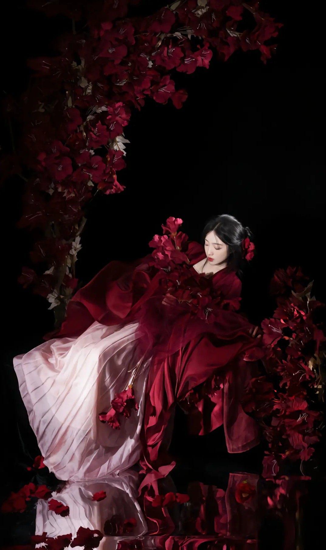 Summer Princess in Hanfu Splendor Summer Princess in Hanfu Splendor