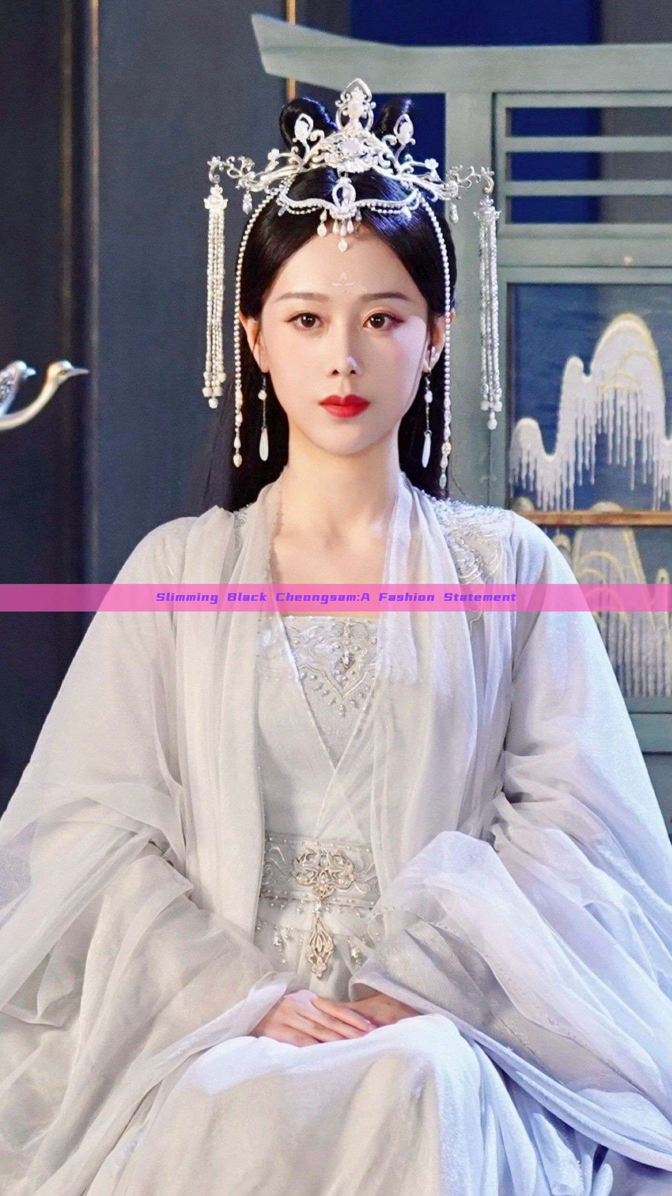 Slimming Black Cheongsam:A Fashion Statement Slimming Black Cheongsam:A Fashion Statement