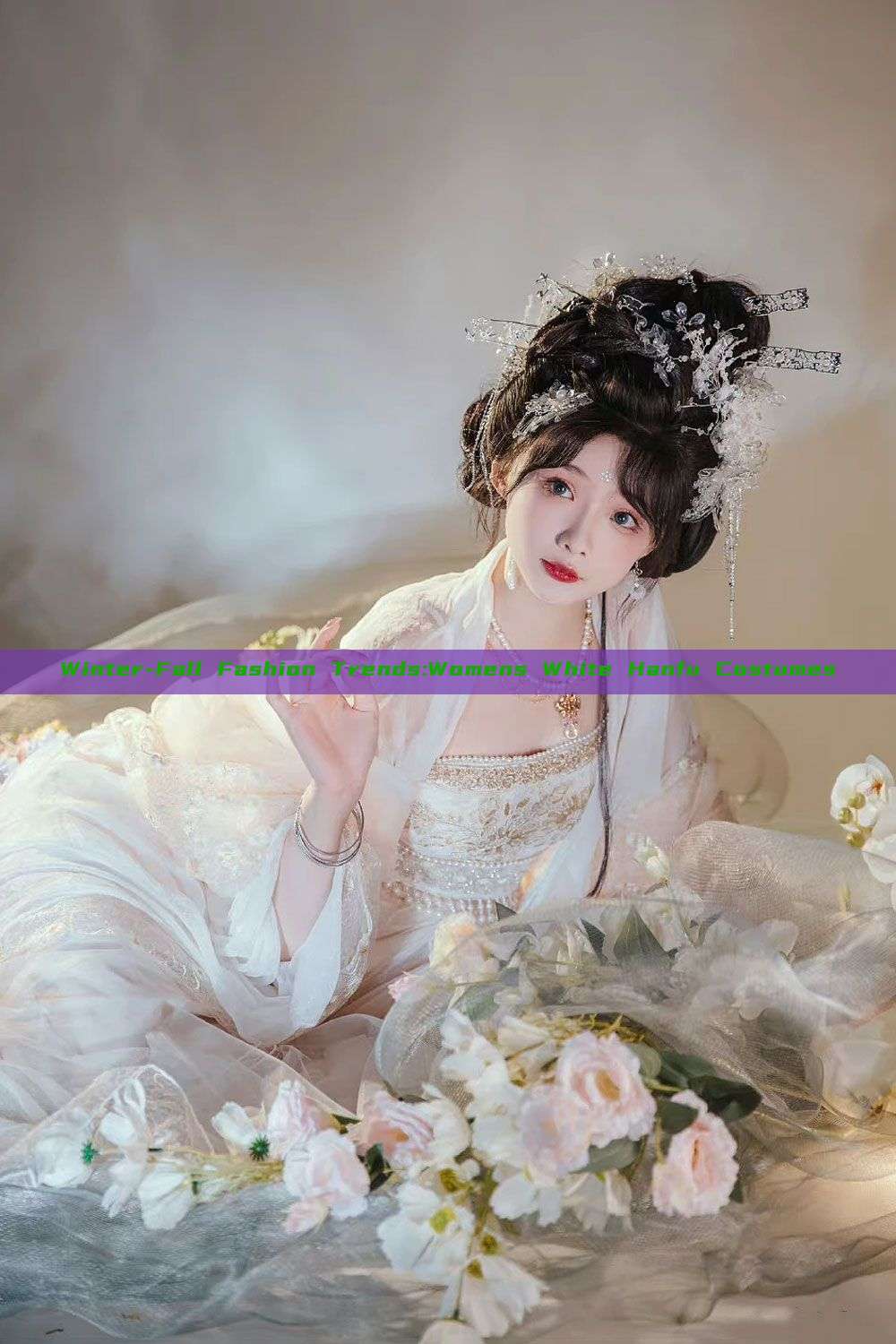 Winter-Fall Fashion Trends:Womens White Hanfu Costumes Winter-Fall Fashion Trends:Womens White Hanfu Costumes