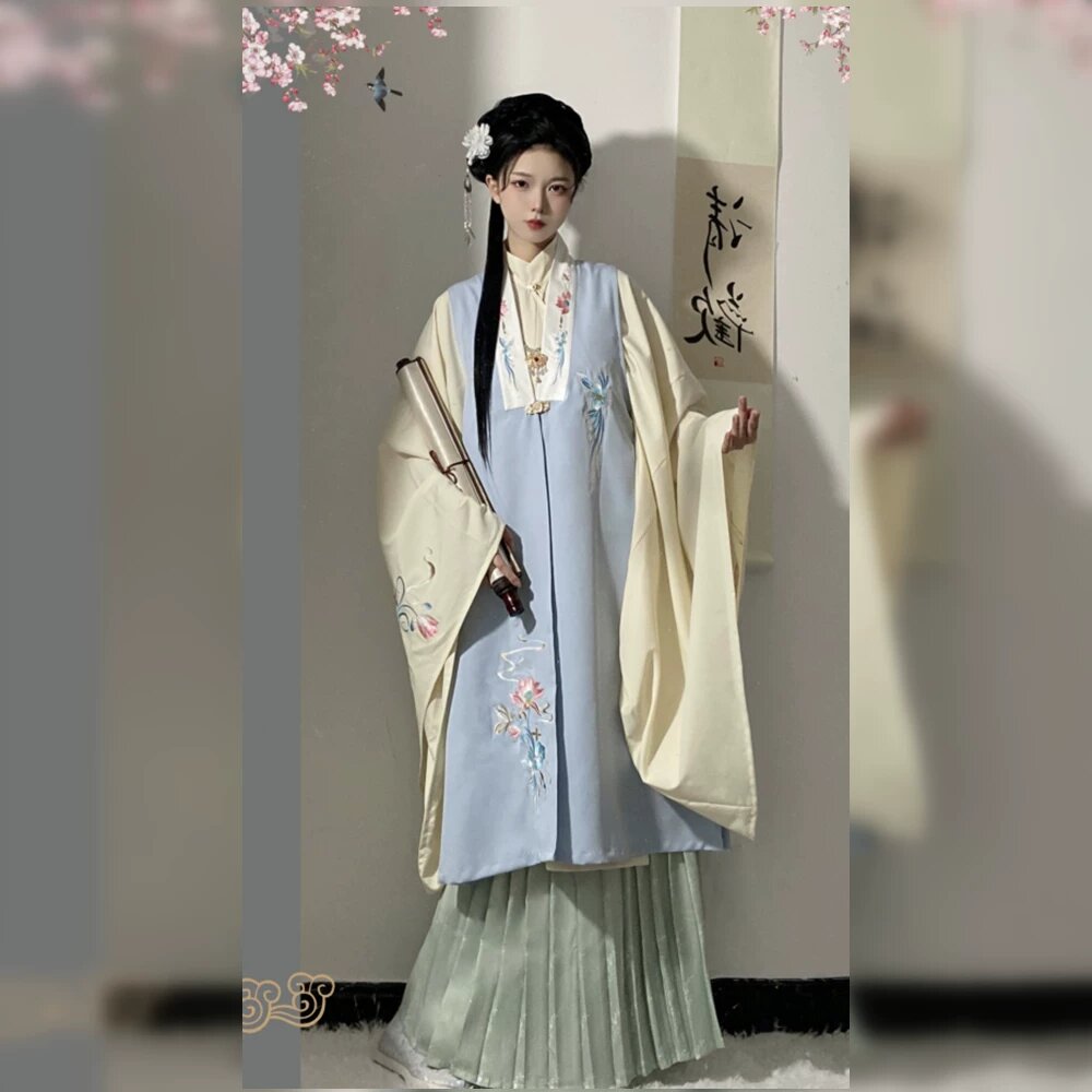 Elegant Summer Hanfu Robes:The Allure of Traditional Chinese Long Skirts Elegant Summer Hanfu Robes:The Allure of Traditional Chinese Long Skirts