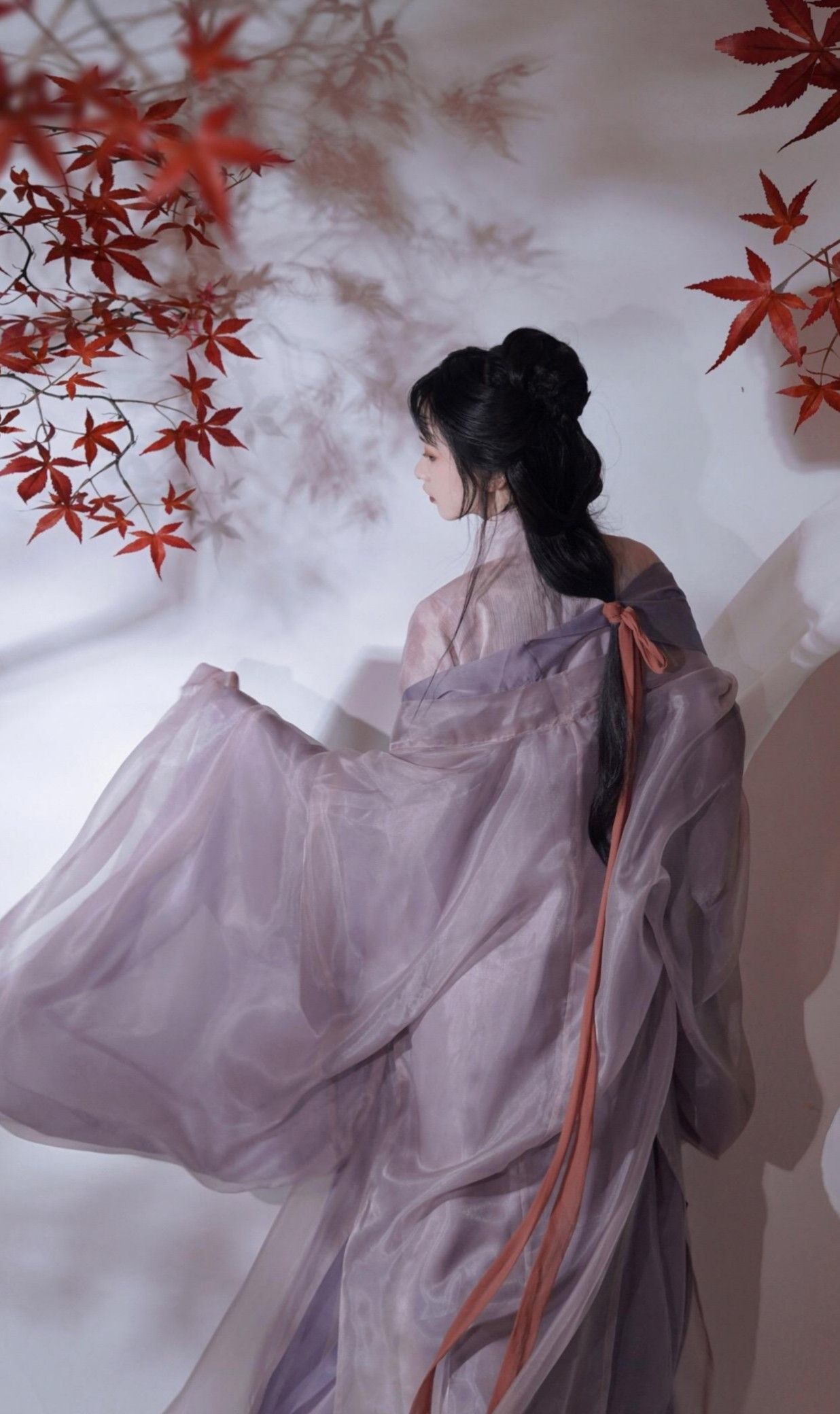 越南奥黛旗袍,传统与现代的完美结合 越南奥黛旗袍,传统与现代的完美结合