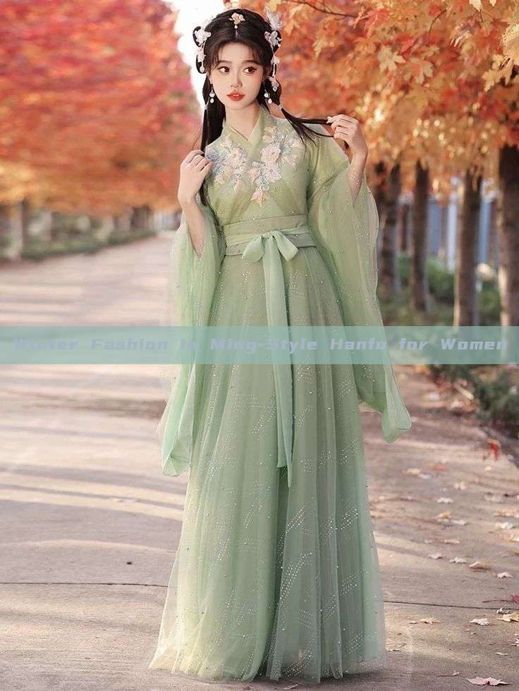 Winter Fashion in Ming-Style Hanfu for Women Winter Fashion in Ming-Style Hanfu for Women