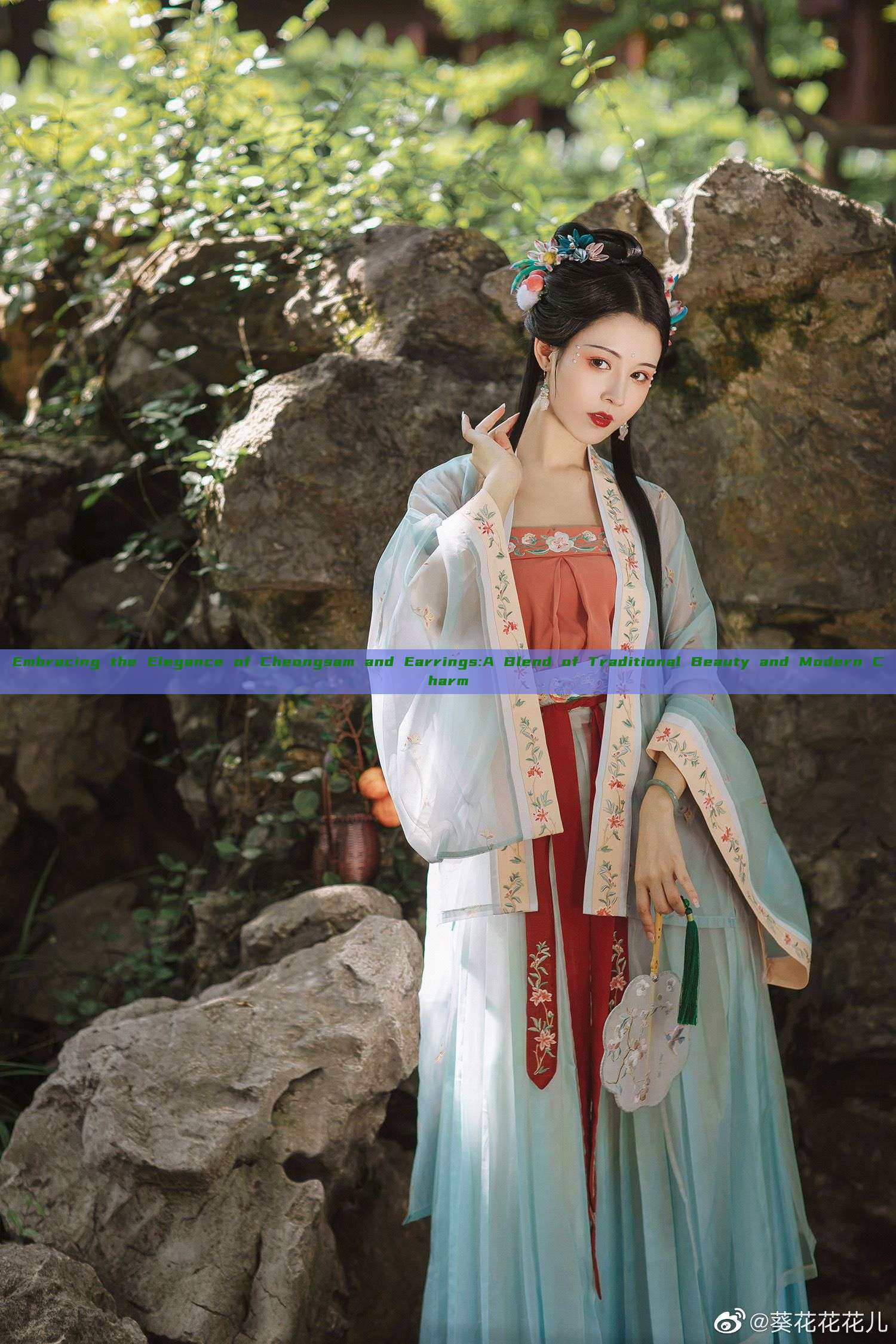 Embracing the Elegance of Cheongsam and Earrings:A Blend of Traditional Beauty and Modern Charm Embracing the Elegance of Cheongsam and Earrings:A Blend of Traditional Beauty and Modern Charm