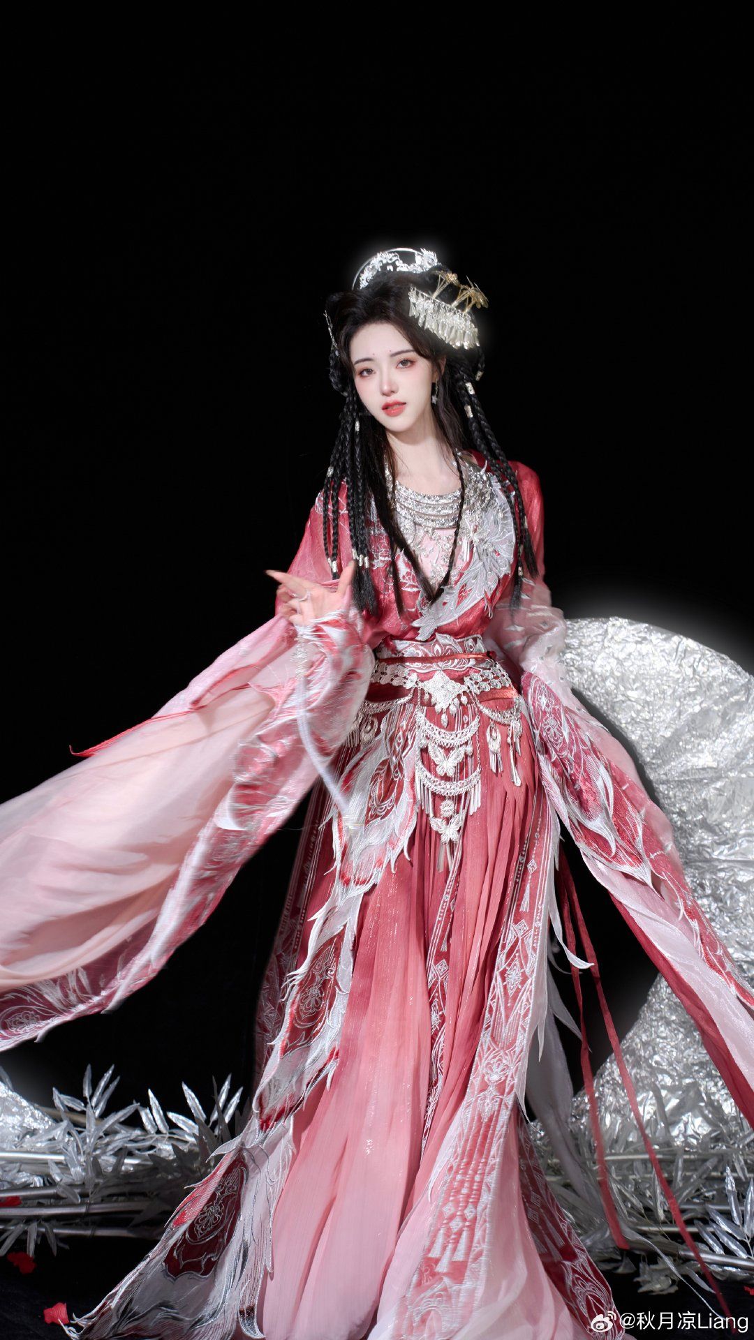 The Enchantment of Blue Hanfu Kozi Skirt:A Journey into Traditional Chinese Elegance The Enchantment of Blue Hanfu Kozi Skirt:A Journey into Traditional Chinese Elegance