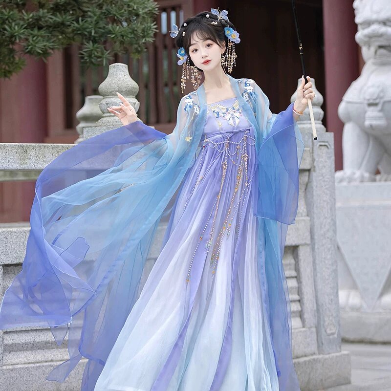 The Complete Guide to Ming-Style Hanfu Wedding Gowns:A Journey into Traditional Splendor The Complete Guide to Ming-Style Hanfu Wedding Gowns:A Journey into Traditional Splendor